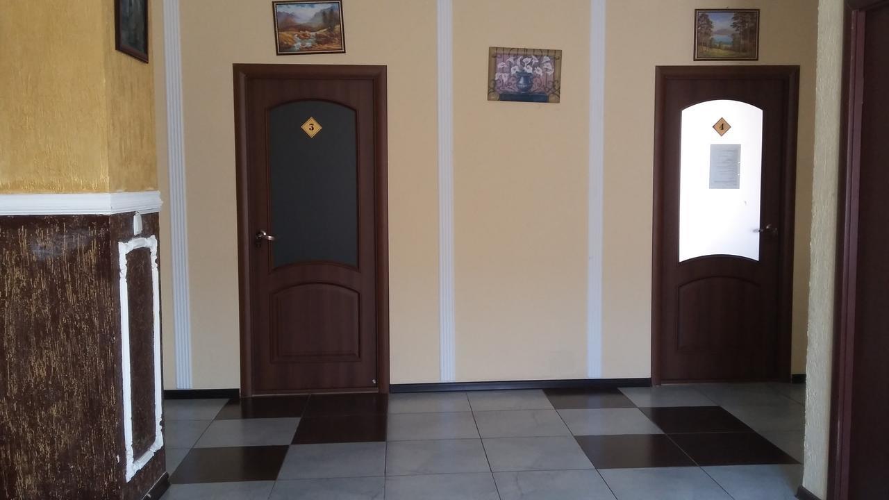 Hostel Wigwam Уральск Экстерьер фото